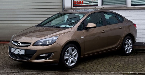 opel-astra-comet-oto